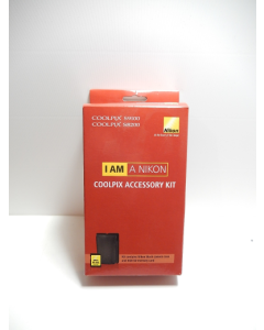 Nikon Coolpix 4GB SD Card & Large Leather Case Kit For S9000 & S8000 Series
