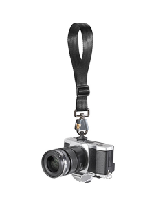 Black Rapid Wrist Strap with FastenR5 Breathe